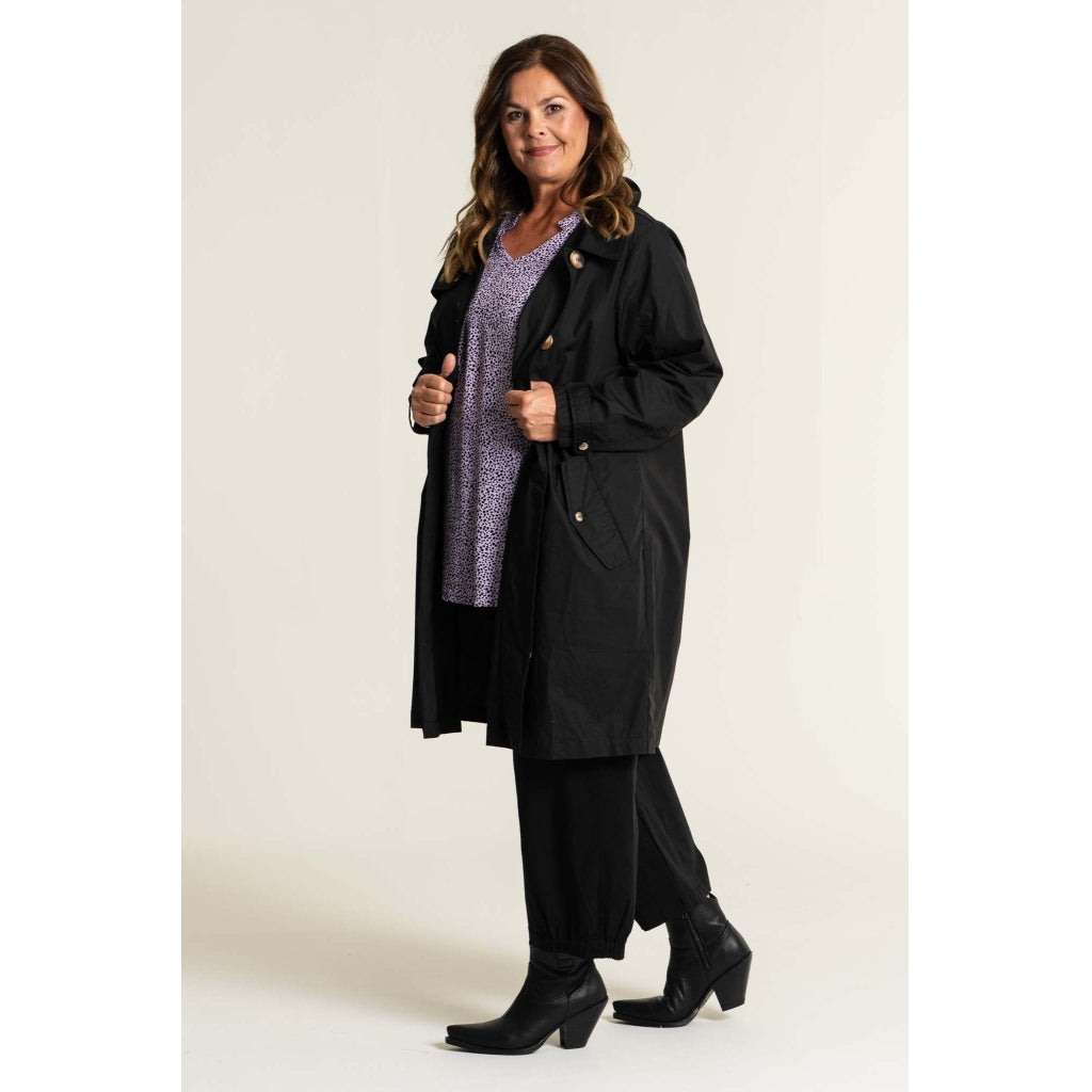 Gozzip Woman Beatrice Trenchcoat - FLERE FARVER Coat Black