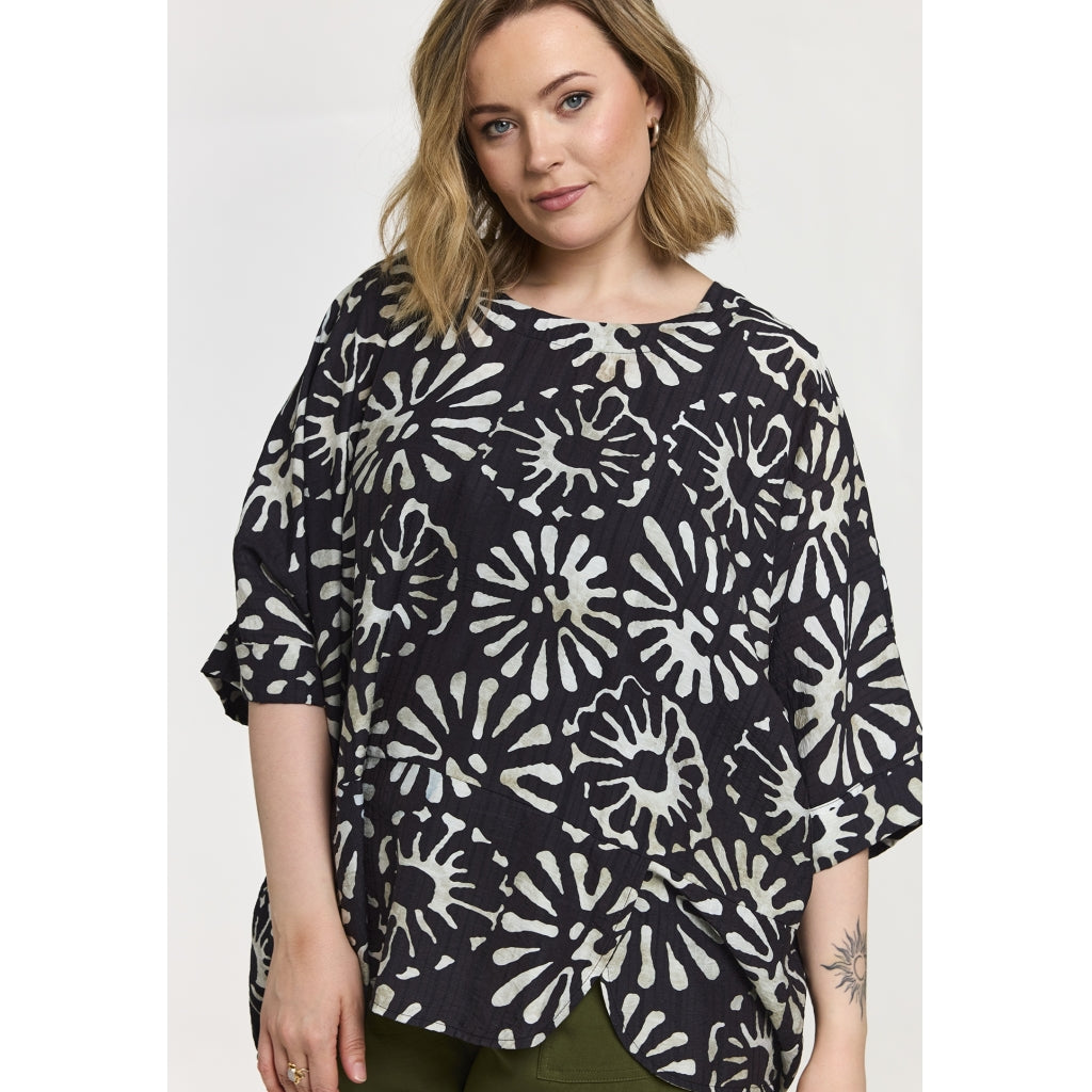 Gozzip Woman GElissa Oversize Blouse Oversize Blouse Black