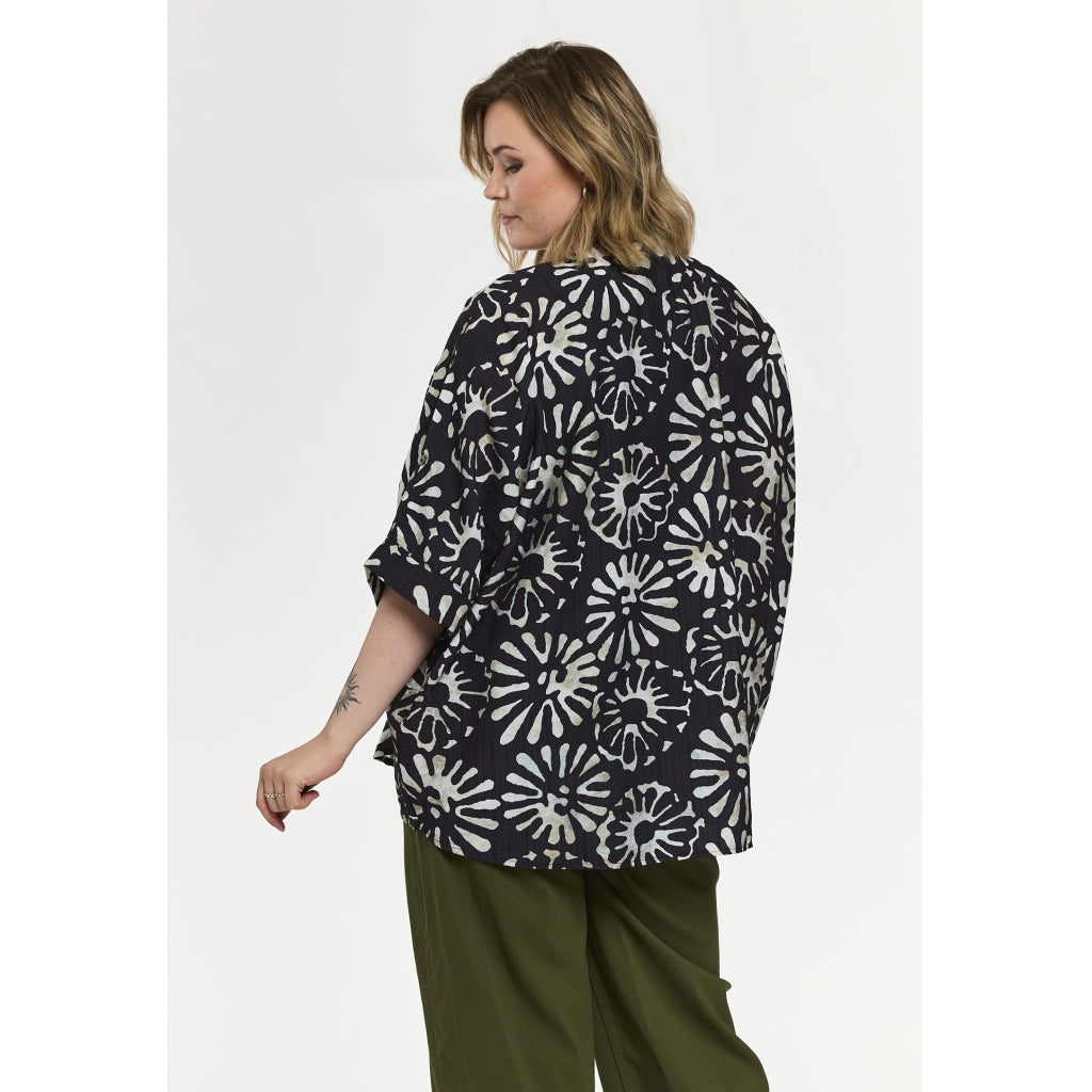 Gozzip Woman GElissa Oversize Blouse Oversize Blouse Black