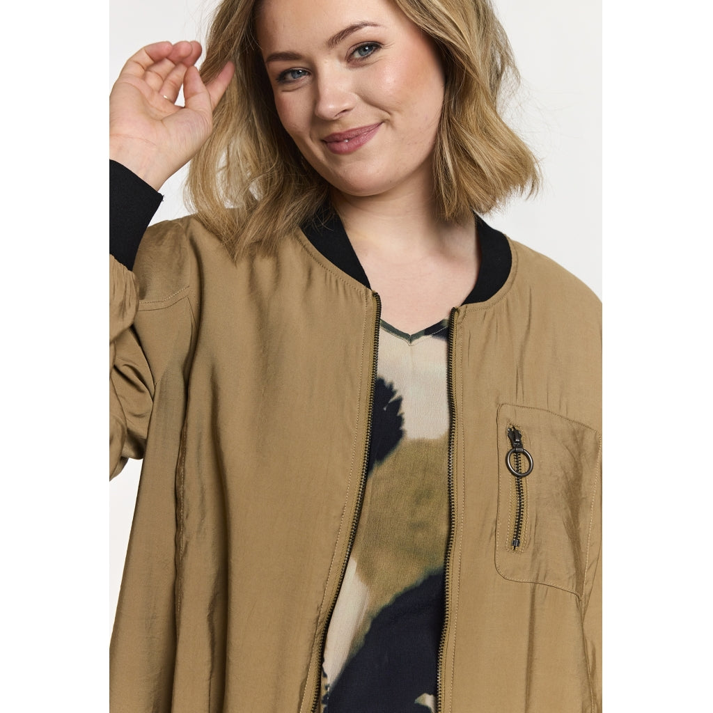 Gozzip Woman GEllinor Cardigan Cardigan Camel
