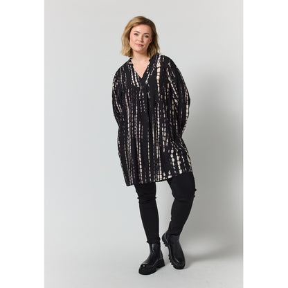 Gozzip Woman GGrace Tunic Tunic Black with sand animal