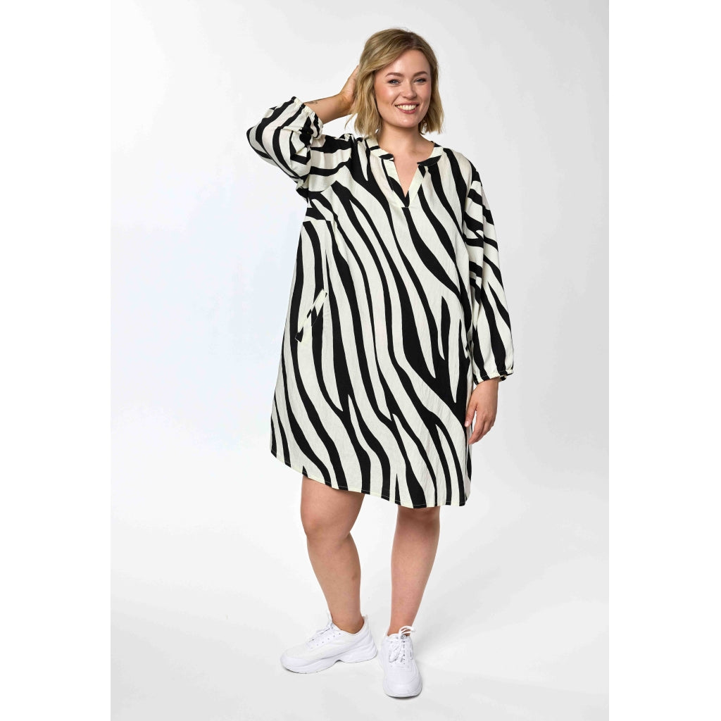 Gozzip Woman GJana Tunic Tunic Black/Offwhite