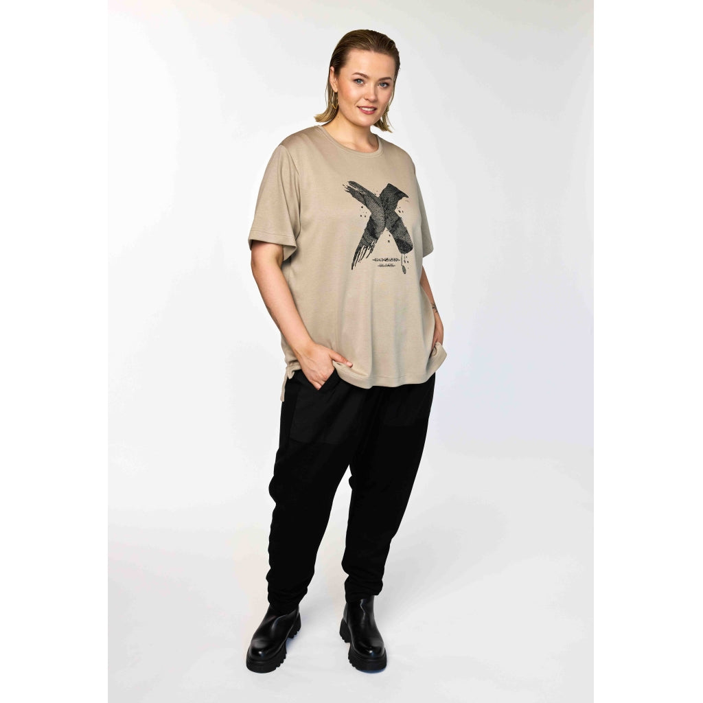 Gozzip Woman GTine T-shirt with print T-Shirt Sand