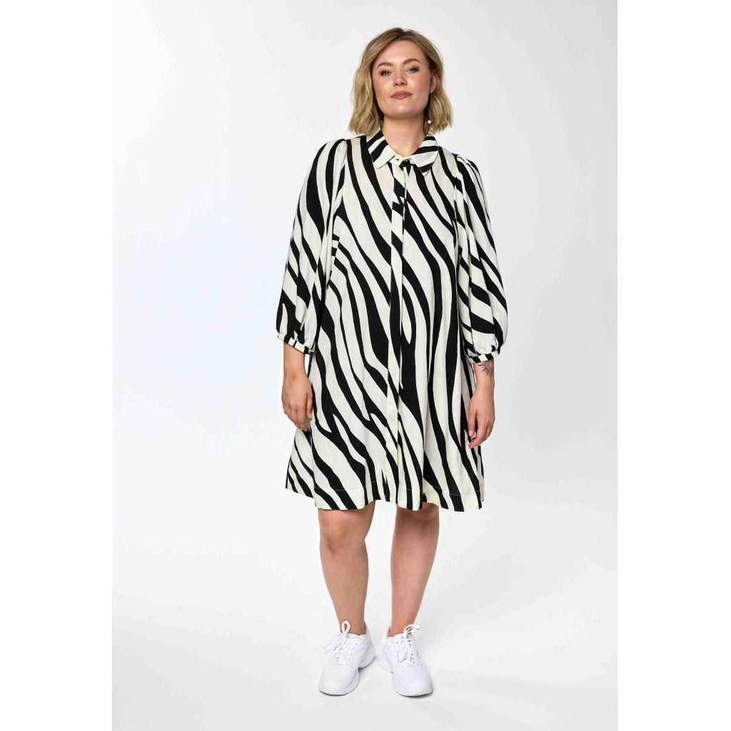 Gozzip Woman GWilma Dress Dress Black/Offwhite