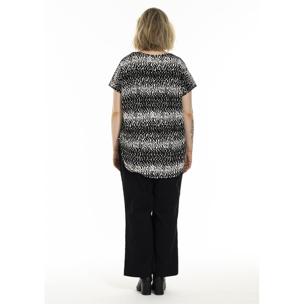 Gozzip Woman Gitte T-shirt with print T-Shirt Black/White